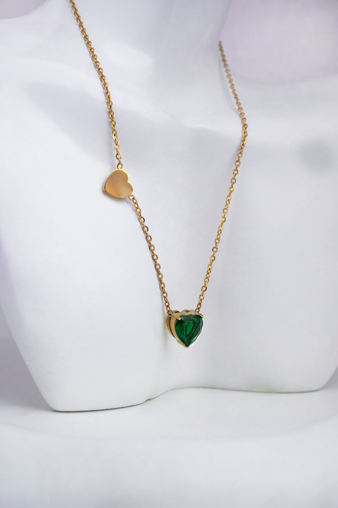 Trendy Gold Necklace With Heart