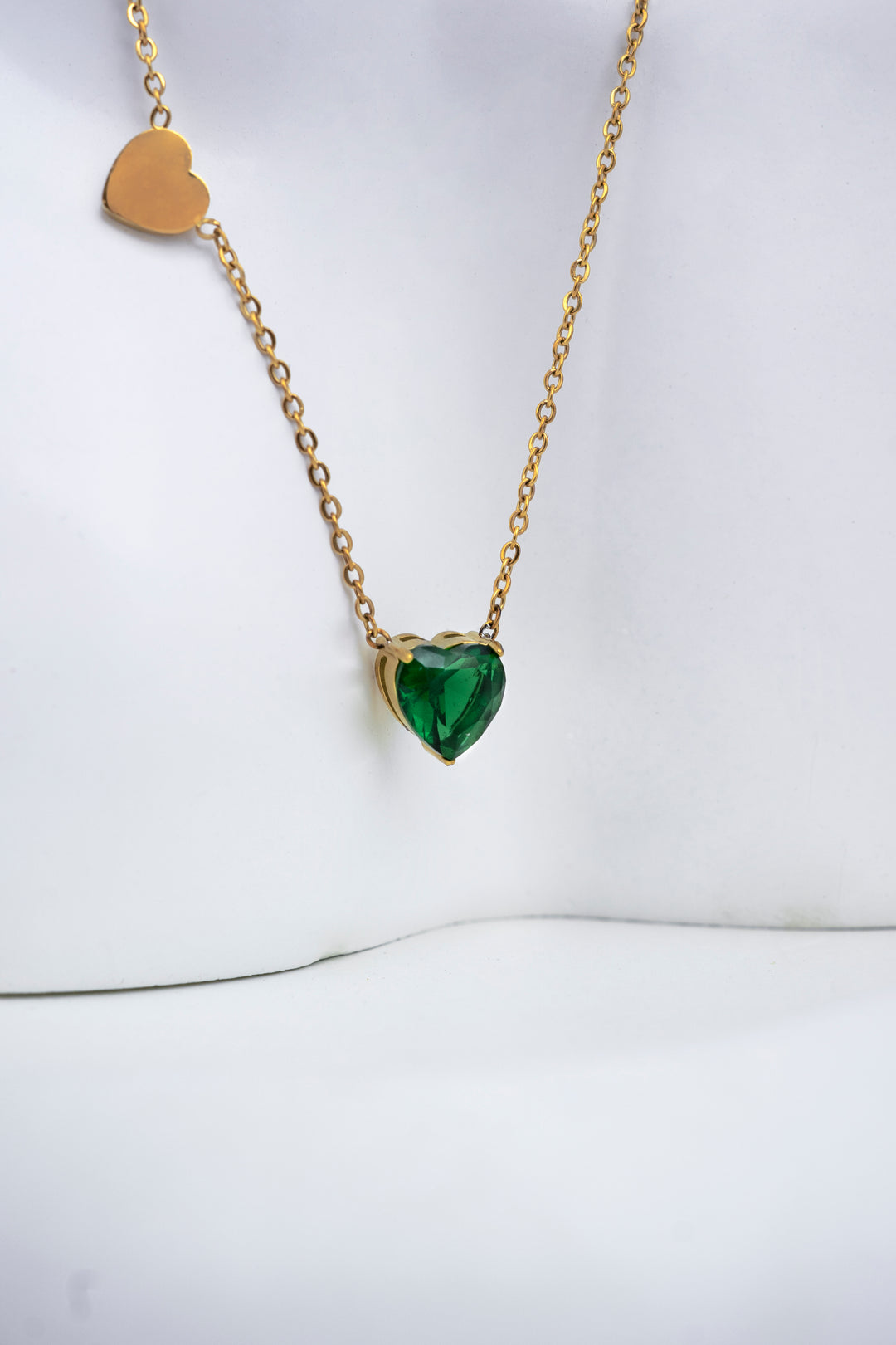 Trendy Gold Necklace With Heart