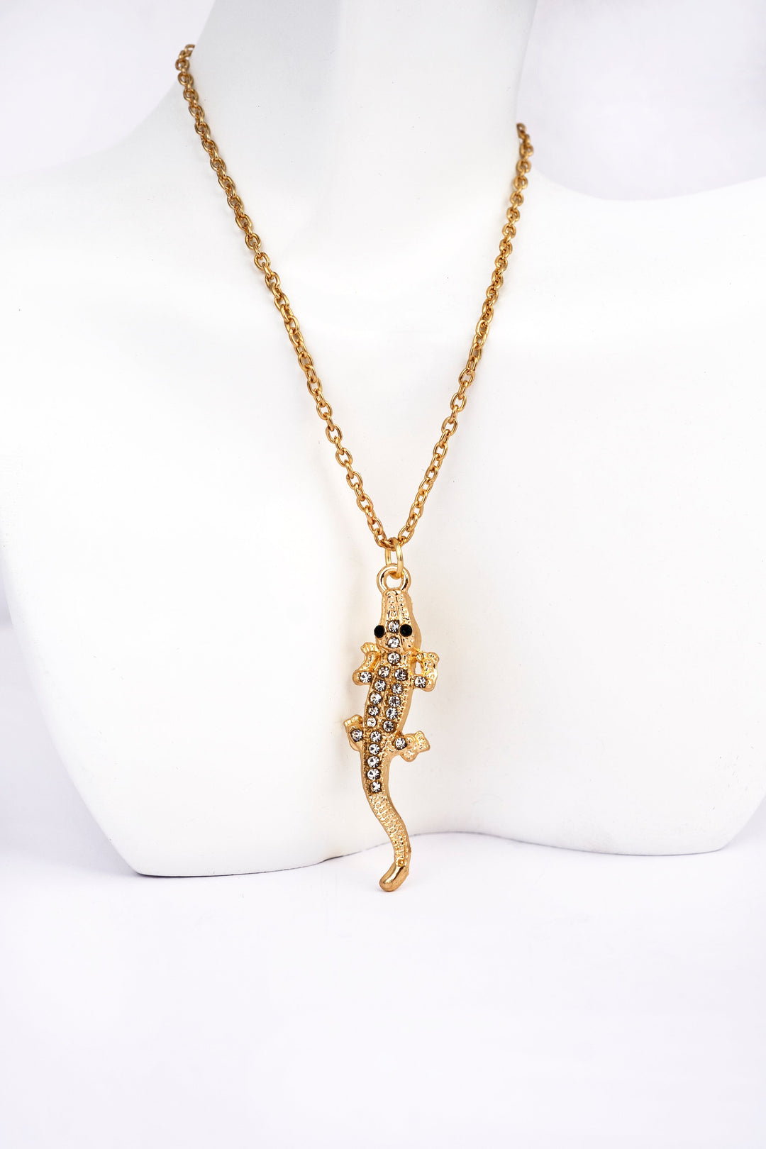 Alligator Pendant Daily Wear Necklace