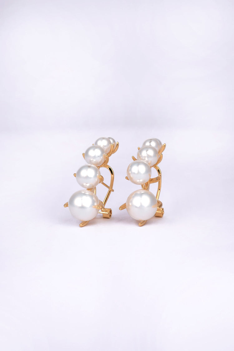 Caterpillar Pearl Crawler Earrings Earring