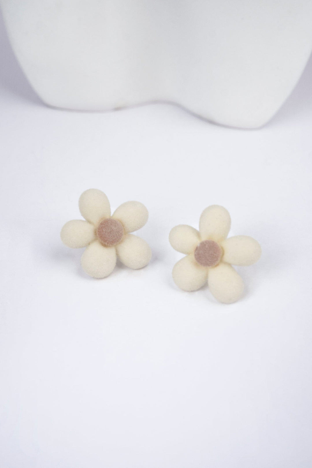 Fabric Finish Small Flower Earring Earring