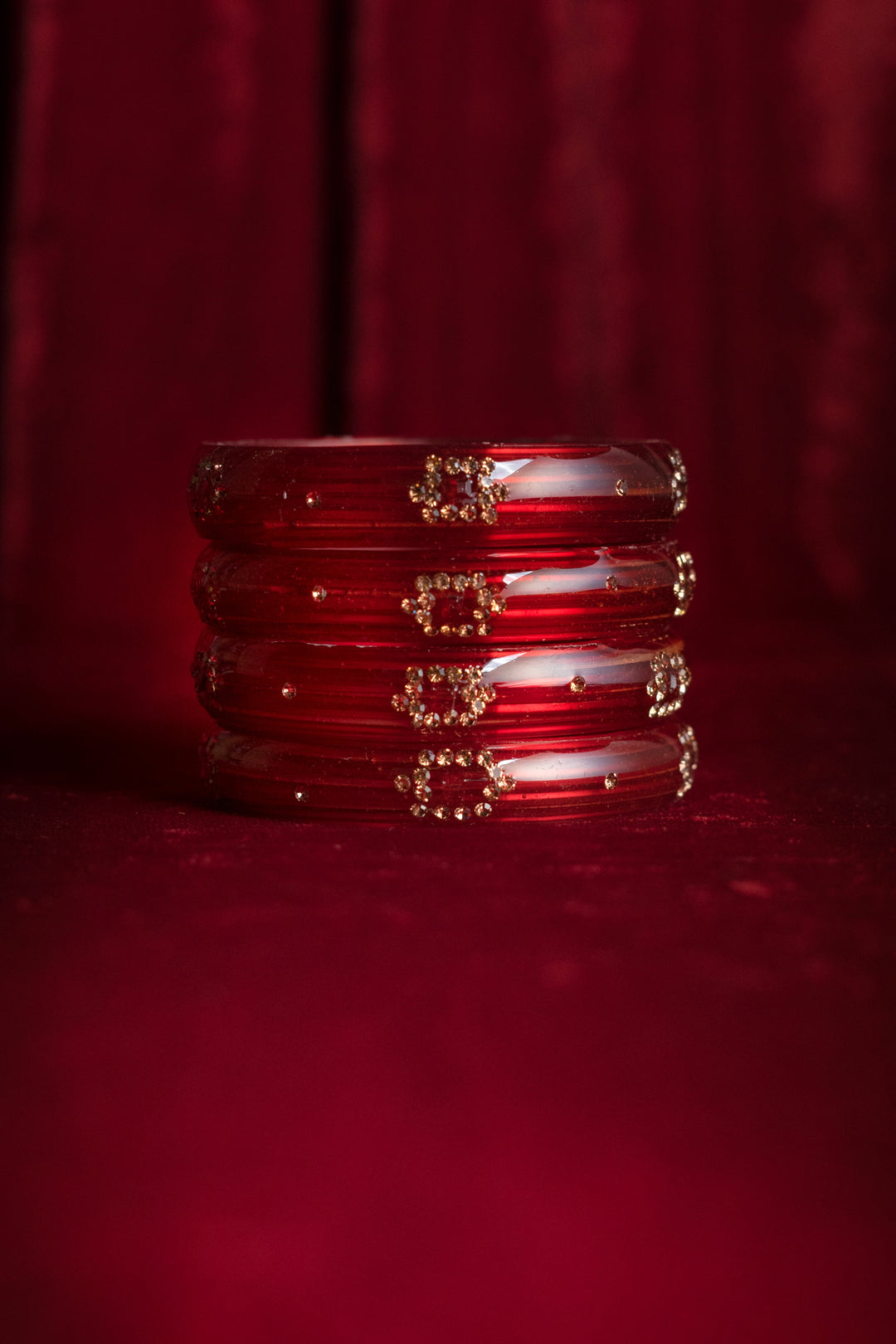 Kada Glass Bangles For Women - Red