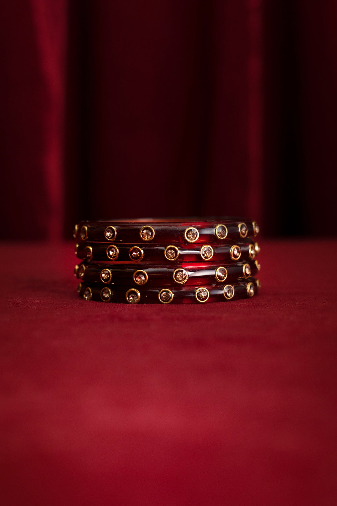 Maroon Red Set Of 4 Glass Bangle For Girls With Embellished Details